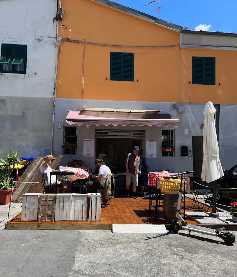 Pasta's Livorno — il locale